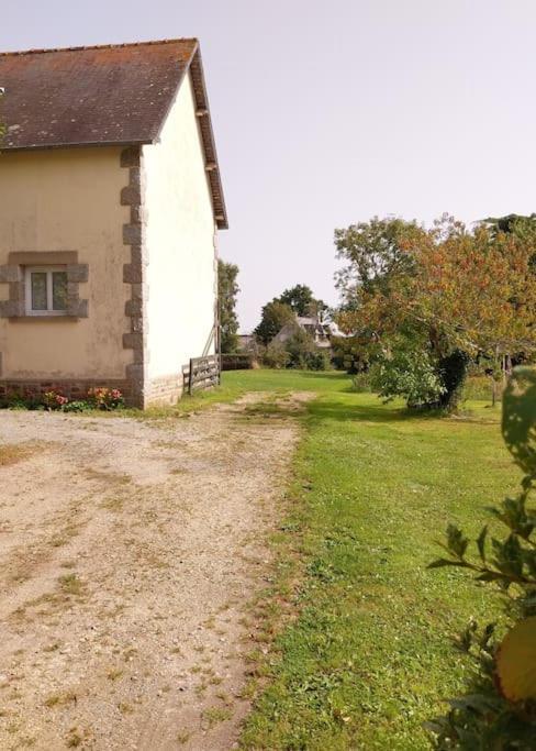 Gite-appartement Sur La Cote D'emeraude Beaussais Sur Mer
